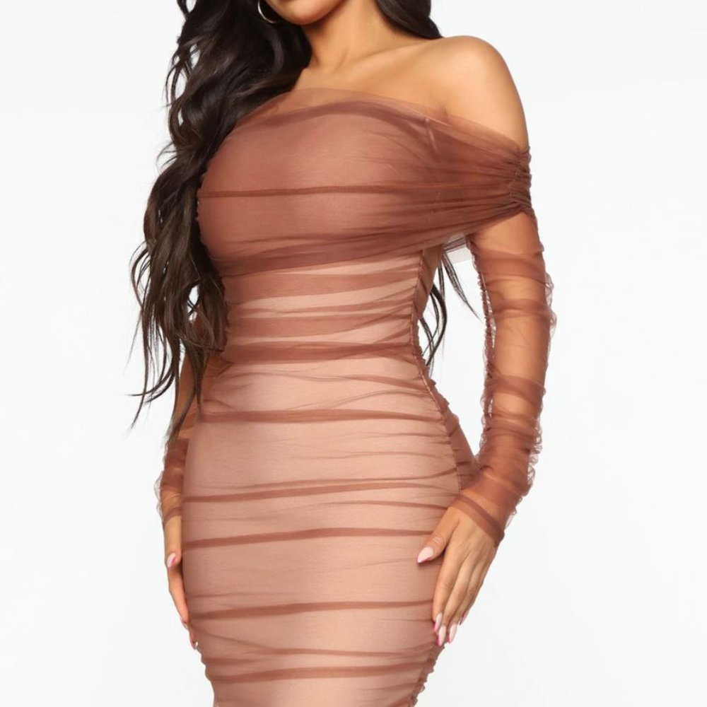 Fashion Nova Ruched And Ready Bandage Midi Dress - Taupe Size S